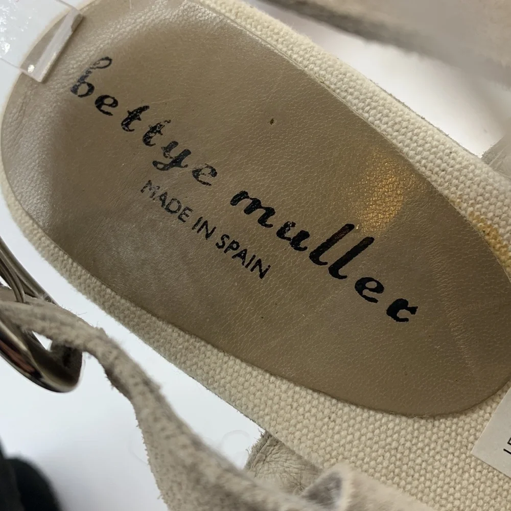 Bette Mueller Taupe suede Wedge Sandals Sz EU 41. MCW0663D